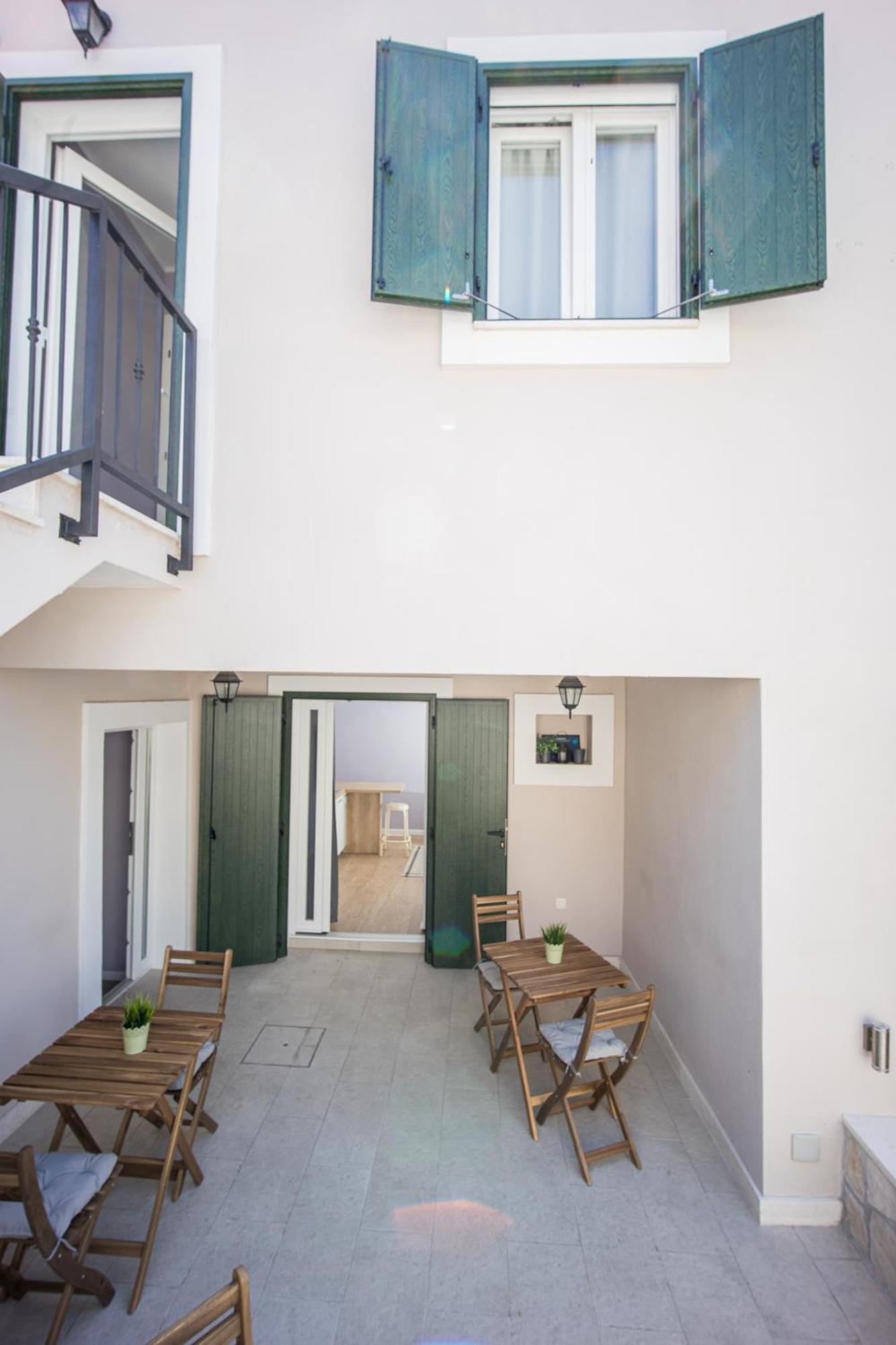 Zlatin Dvor - Apartments For 3, Terrace, Trogir Center, Beach At 5-Min, Bike Friendly Oda fotoğraf